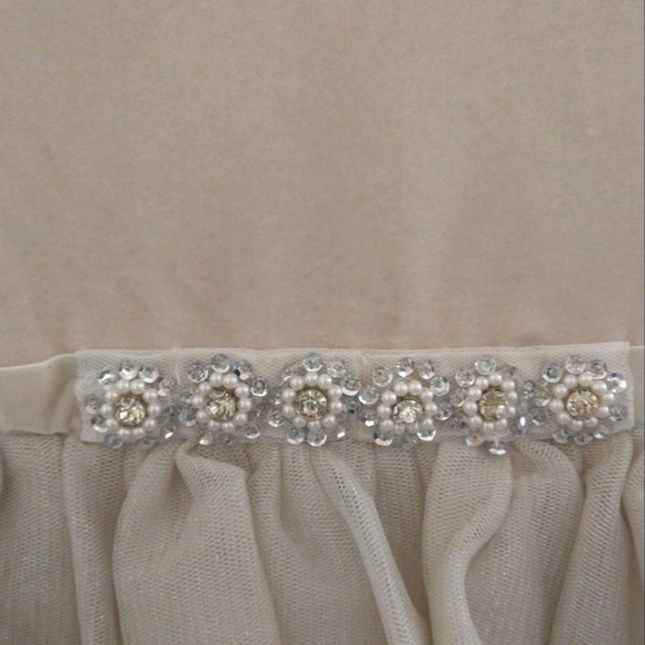 Girls Fitted and Flare Silhouette Party Dress - Picture 4 of 5